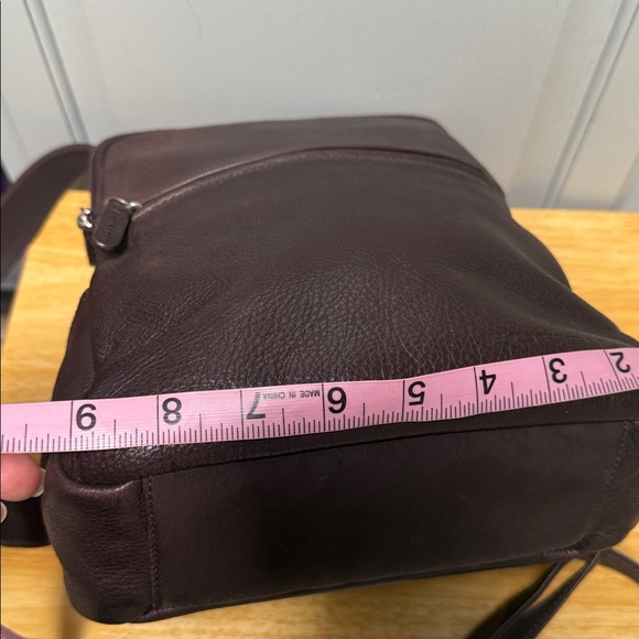 Fossil Leather Backpack 🔑 - Picture 14 of 17